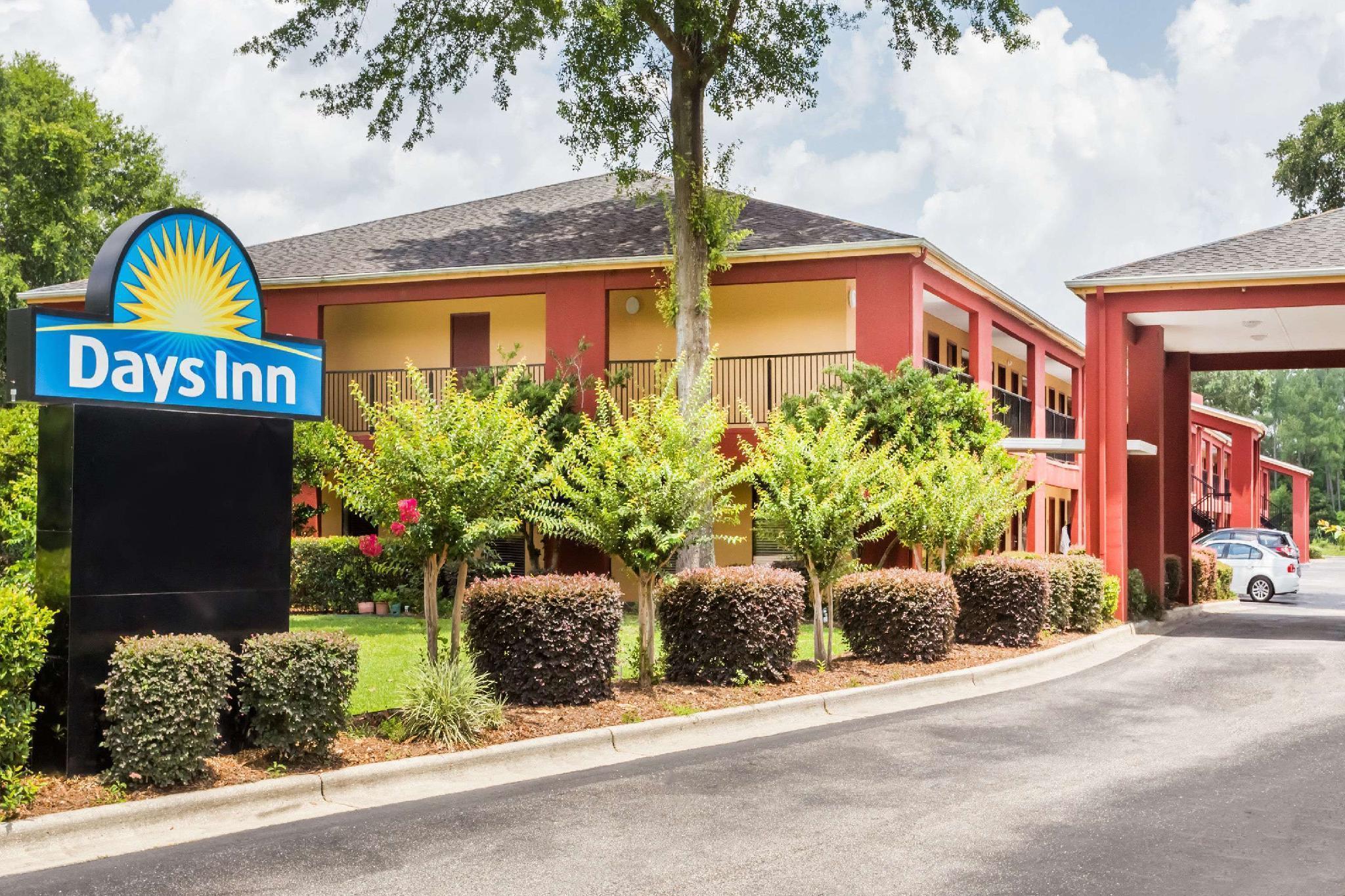Days Inn By Wyndham Pensacola I-10 Ferry Pass Zewnętrze zdjęcie